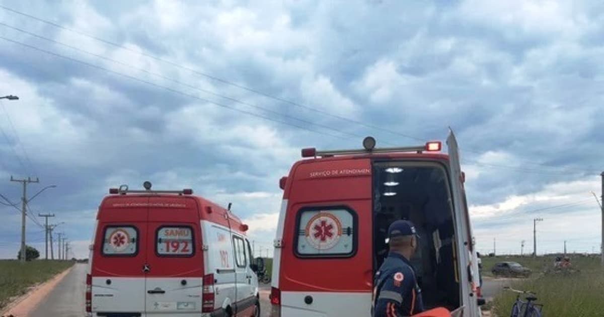 LEM: Dois ficam feridos após colisão frontal entre motos em avenida 