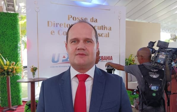 Prefeito Júlio Pinheiro comenta motivo da desistência em concorrer à presidência da UPB