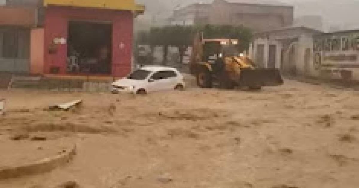 Cícero Dantas: Chuva provoca alagamentos e danifica estradas vicinais