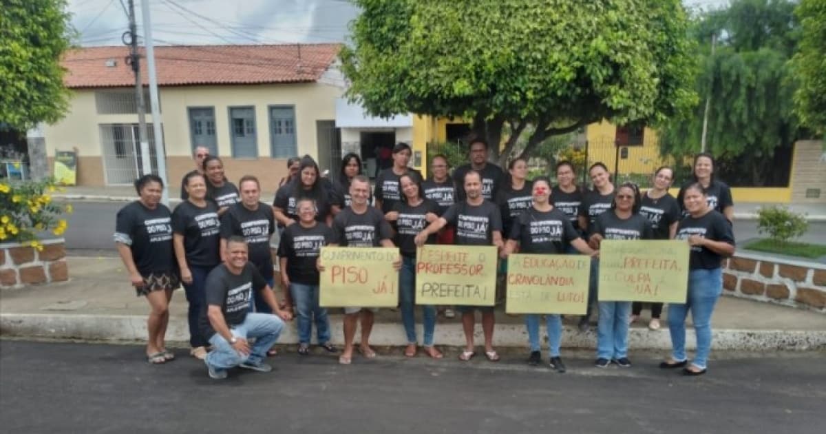 Professores cobram reajuste em Cravolândia; protestos ocorreram também no Sudoeste