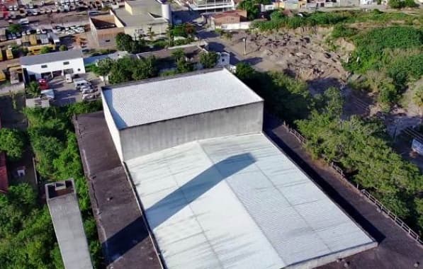 Jerônimo comemora aprovação da cessão do terreno do Centro de Convenções de Feira de Santana