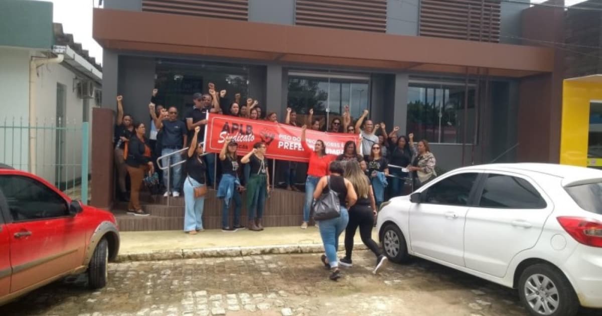 TJ-BA suspende greve dos professores no Vale do Jiquiriçá; docentes cobram piso