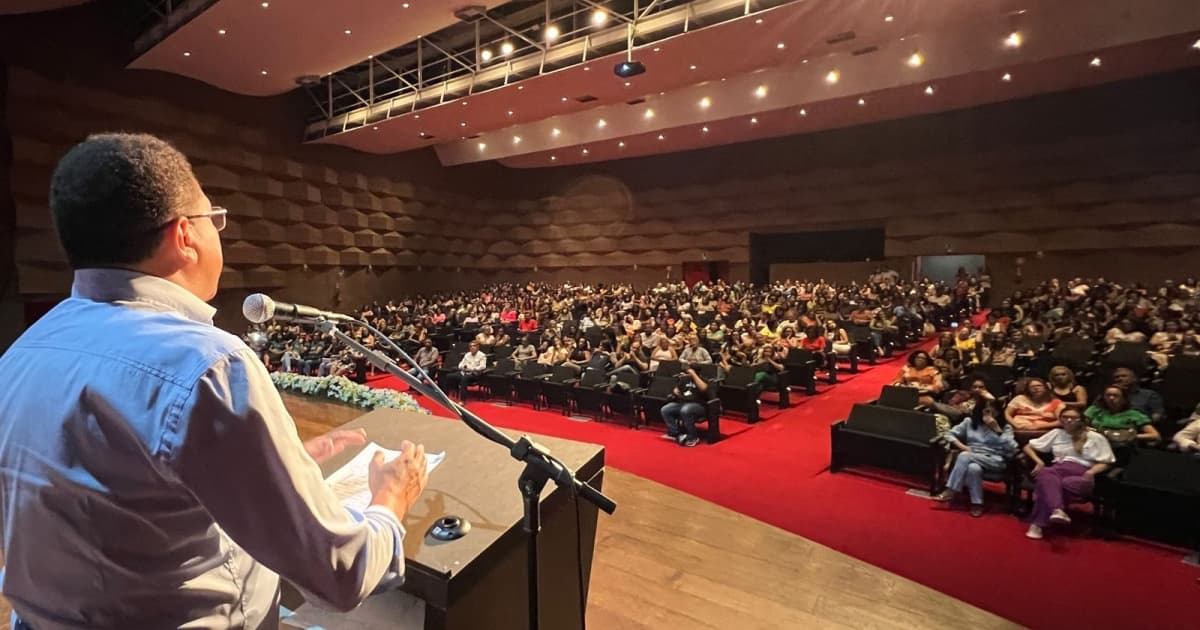 Prefeito de Itabuna anuncia reajuste e pagamento de precatório para professores