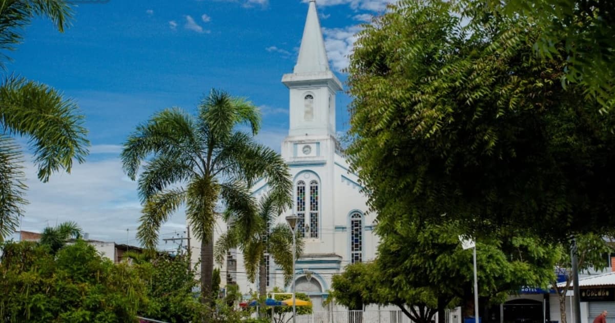 Cidade do Recôncavo baiano celebra Santo Antônio com missas e procissão