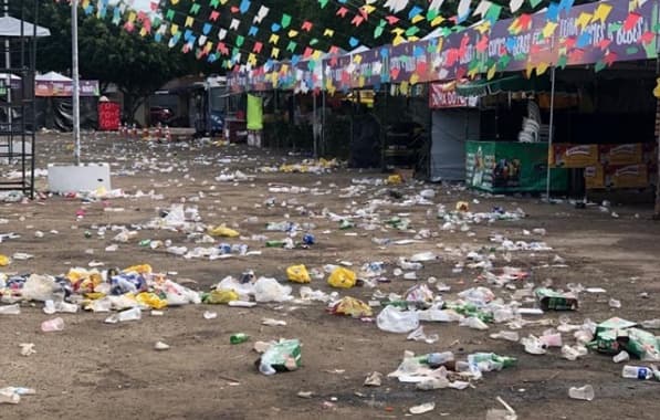 Equipe recolhe mais de 10 toneladas de lixo durante festejos juninos de Feira de Santana