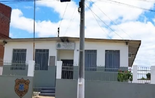 Mulher é detida após se envolver em confusão em posto de saúde no interior da Bahia