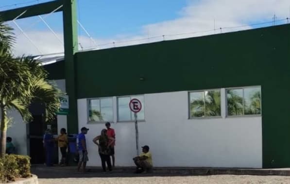 Criança morre após choque elétrico quando colocava grampo em interruptor de loja na Bahia 