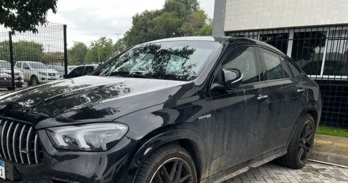 Carro de R$ 1 milhão alvo de furto em Feira é localizado na zona rural de Irará