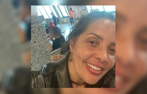 Professora da UFRB expõe assédio durante voo de Dubai a São Paulo