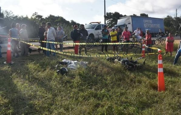 Batida entre moto e bicicleta mata duas pessoas no litoral sul da Bahia