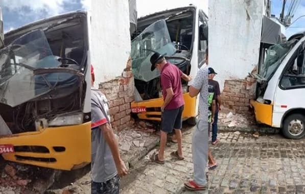 Micro-ônibus desgovernado atinge mercearia em Riachão do Jacuípe