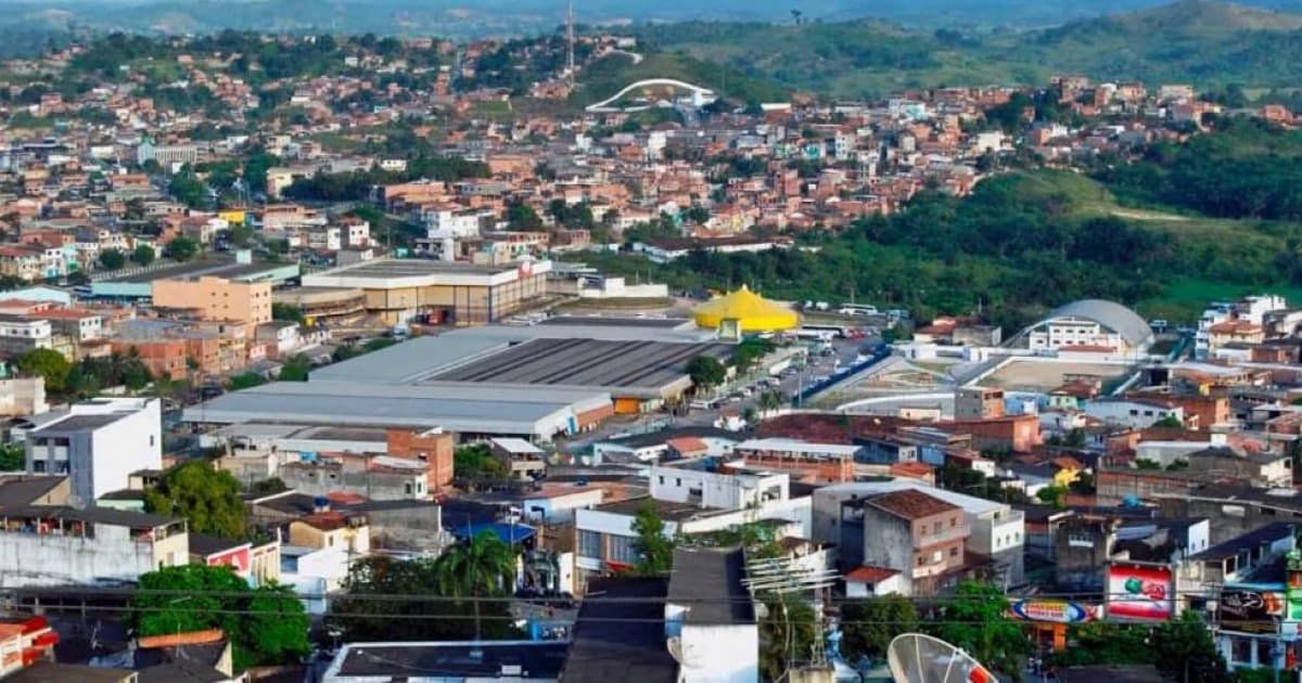 Homem morre quando consertava máquina empilhadeira na Região Metropolitana de Salvador