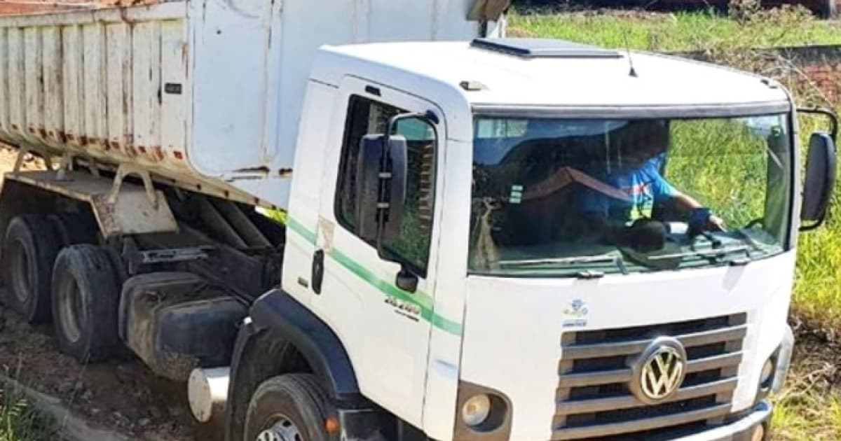 Caminhão de prefeitura baiana é furtado em estacionamento