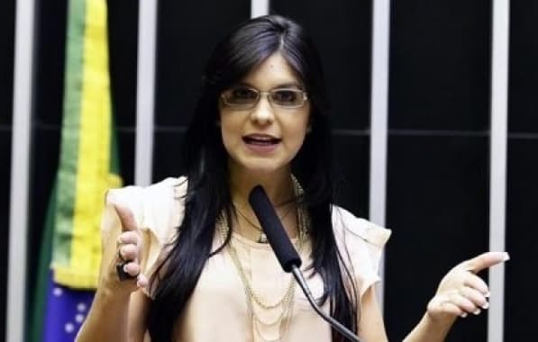 Ex-deputada bolsonarista vai atuar em cargo de turismo no governo Lula