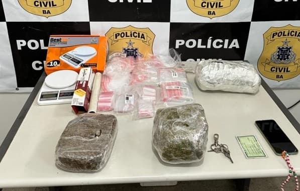 Maconha é apreendida dentro de geladeira da casa de mulher suspeita de tráfico