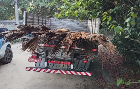 Polícia recupera carga de vigas de aço avaliada em R$ 20 mil em Arraial D’Ajuda