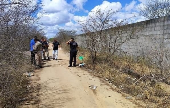 Mulher é executada com pelo menos 25 tiros em Feira de Santana 