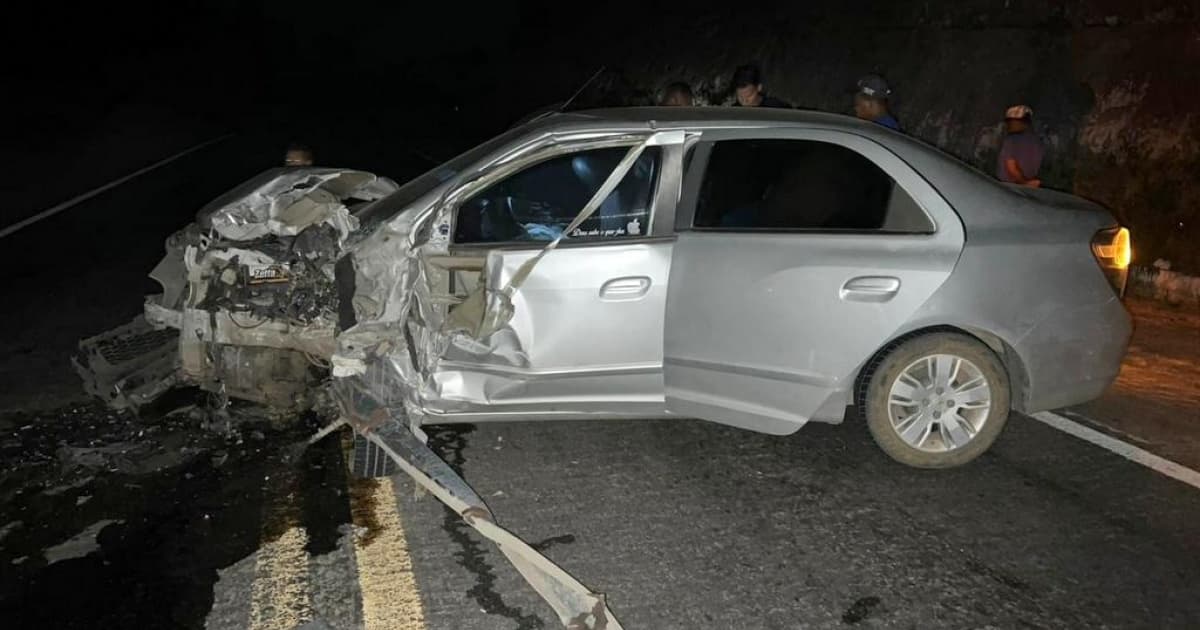 Acidente entre caminhão e carro deixa uma criança ferida na BR-101