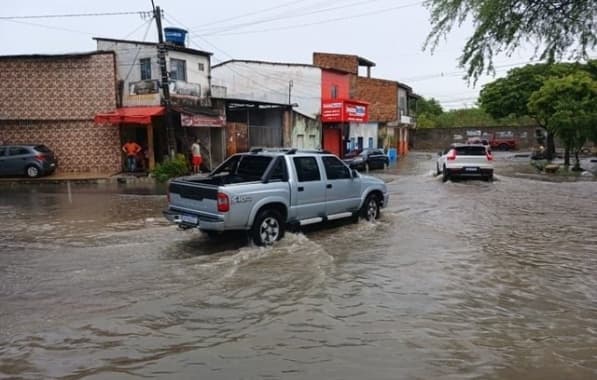 Prefeitura baiana cria comitê de crise após chuvas; foram 120 mm entre tarde de sexta e madrugada deste sábado