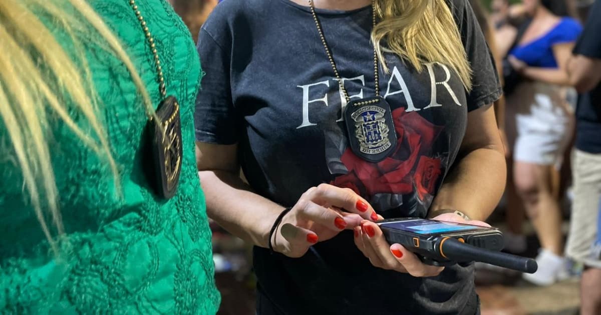 Homem é preso no circuito do carnaval de Juazeiro com cocaína e celulares