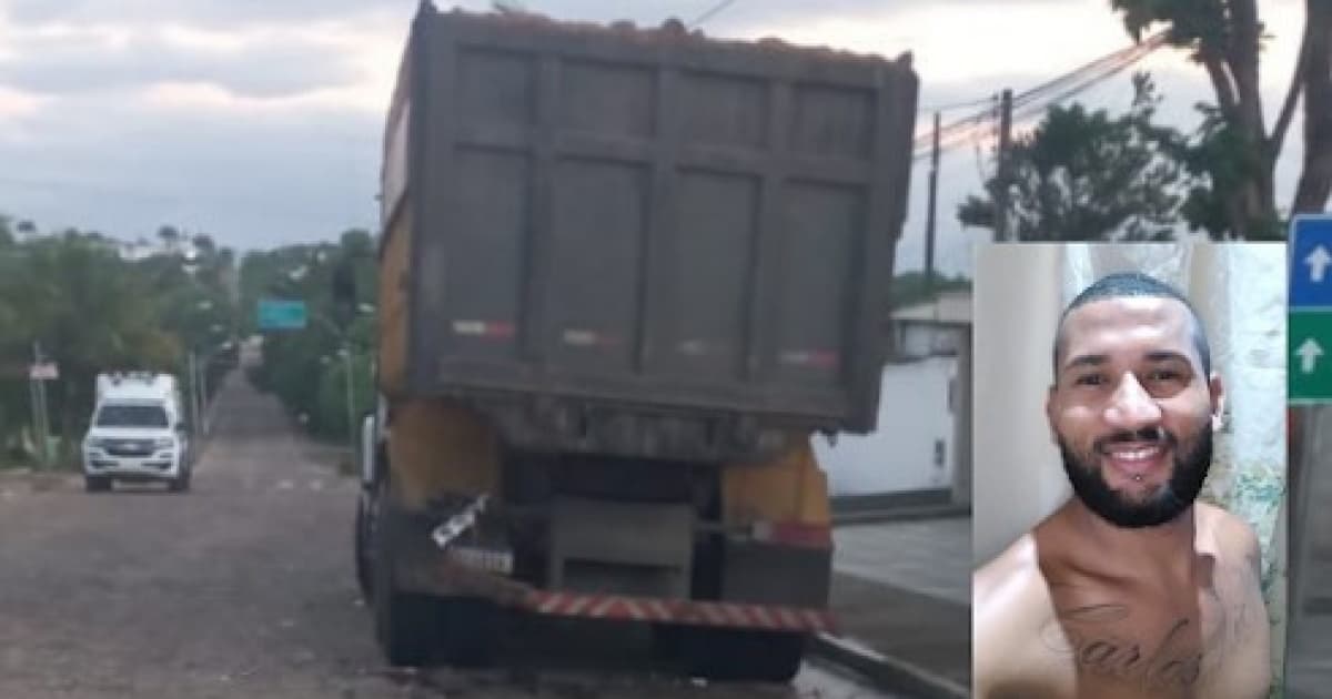 Homem morre ao colidir motocicleta com fundo de caminhão na Bahia