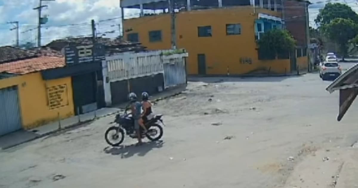 Polícia procura homem flagrado em vídeo e suspeito de morte de passageiro em carro de app em Itabuna