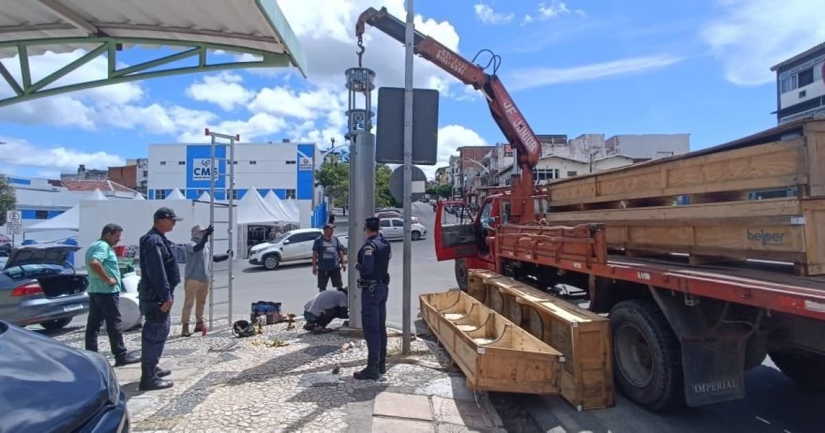 Prefeitura de Jacobina investe quase meio milhão em aluguel de totens de segurança