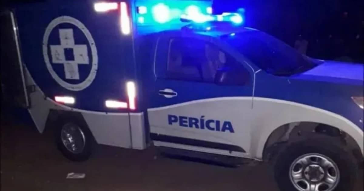 Motociclista morre em colisão com carro em estrada vicinal na Bahia 