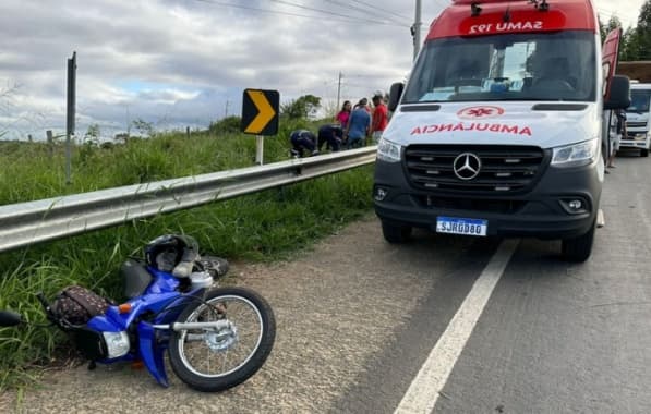 Motociclista fica gravemente ferido após colisão com caminhão na BR-420
