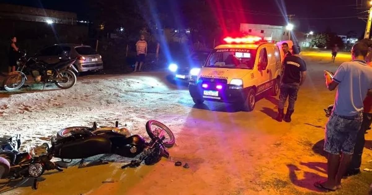 Colisão entre motocicletas deixa 2 feridos no interior baiano