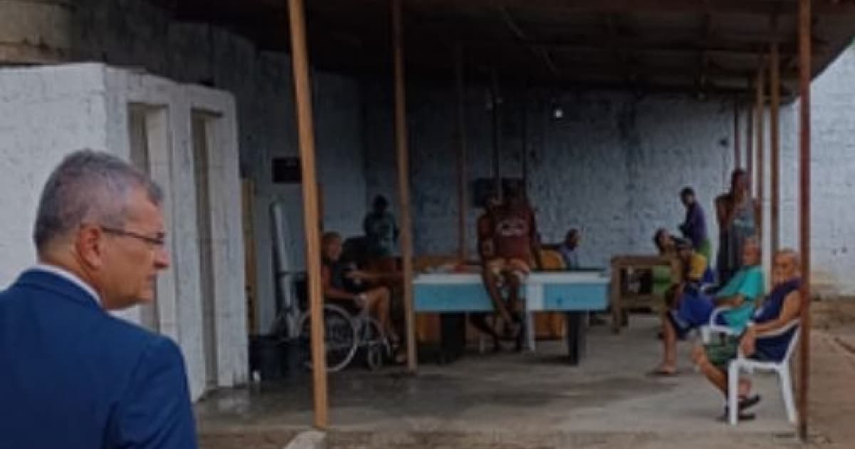 Quatro suspeitos são presos por cárcere privado em centro de recuperação de idosos em Feira de Santana