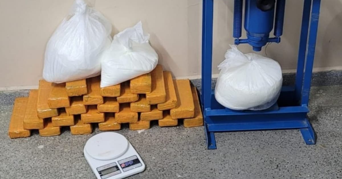 Polícia Militar apreende 25 tabletes de cocaína em Jequié