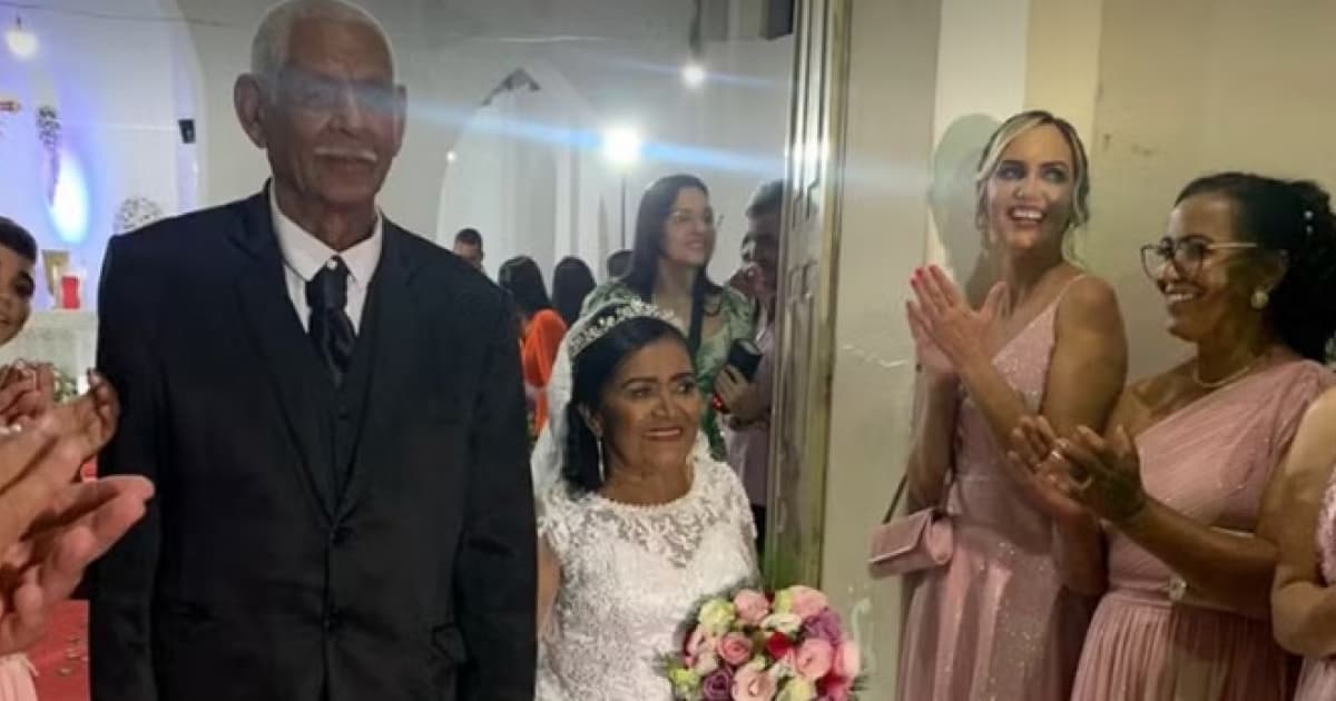 Casal de idosos se casa em Candeal, Bahia