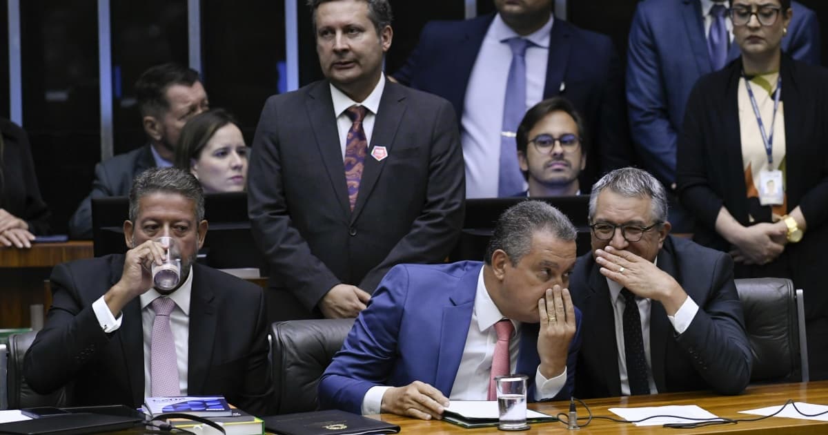 Opinião: Lira empareda governo Lula e mostra esforço de parlamentares em subjugar o Executivo