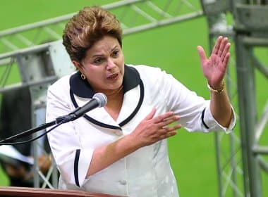 Dilma tem 43,7% dos votos mas também maior rejeição, aponta pesquisa CNT