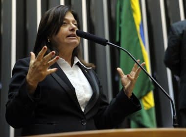 Após pedido de Bolsonaro, Alice quer impedir sessão solene de comemoração de golpe militar