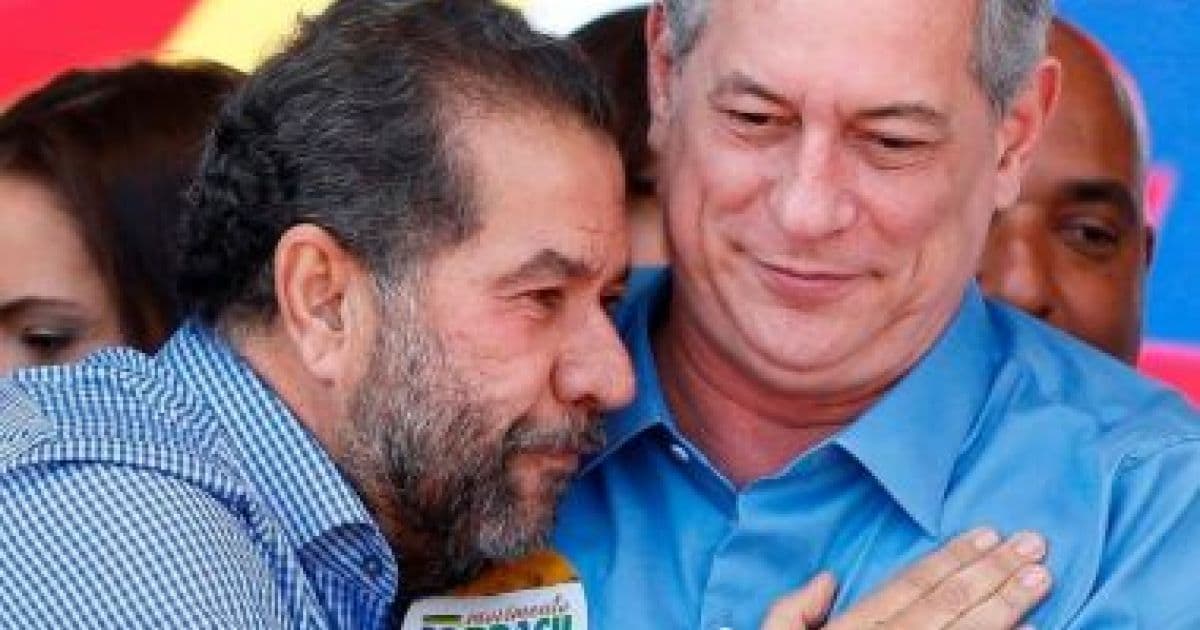 Presidente do PDT decide apoiar Lula e aguarda posição de Ciro