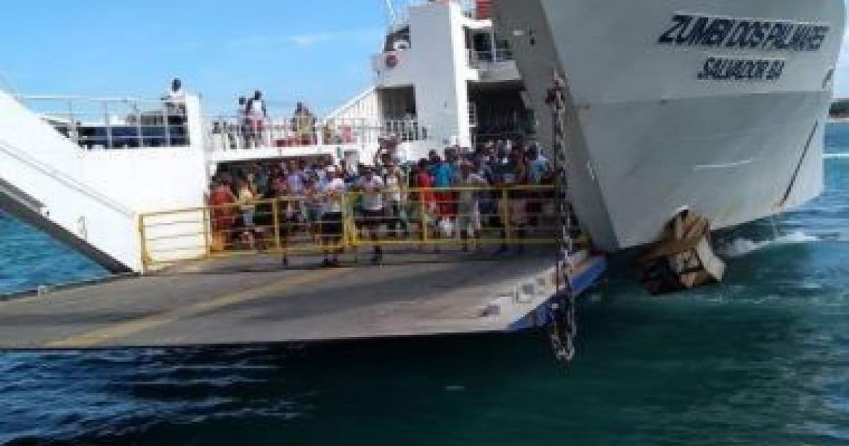 Agerba suspende temporariamente a travessia de veículos pesados no ferry-boat