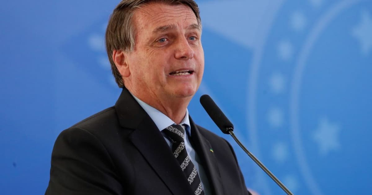 Bolsonaro afirma à PF que entregará segundo conjunto de joias ao TCU