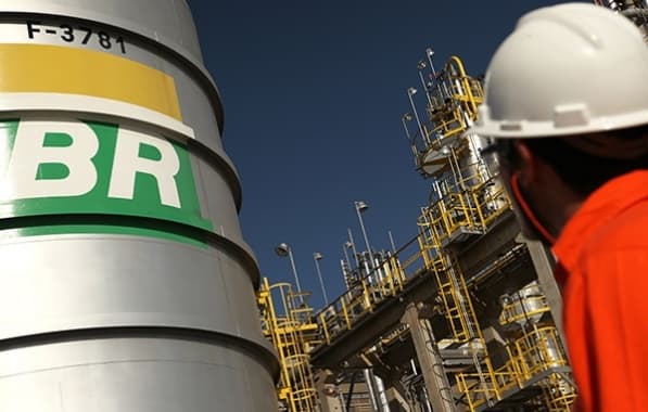 Venda da Rlam a fundo árabe vai ser investigada pela Petrobras