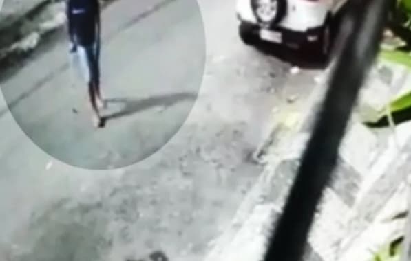 Assaltante de muletas participa de assalto a carro no bairro de Brotas