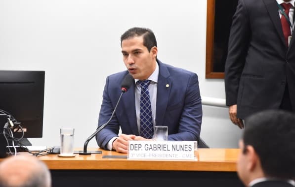 Gabriel Nunes toma posse como 3º vice-presidente da Comissão de Minas e Energia da Câmara