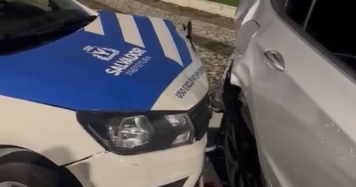 VÍDEO: Após servidor municipal bater carro oficial, prefeitura de Salvador apura conduta: “embriagado aqui”