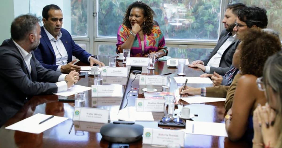 Pedro Tourinho, Bruno Reis e Margareth Menezes em reunião em Brasília