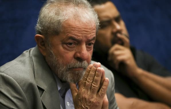 Lula exclui Correios e outras seis empresas estatais de plano de privatização idealizado por Bolsonaro