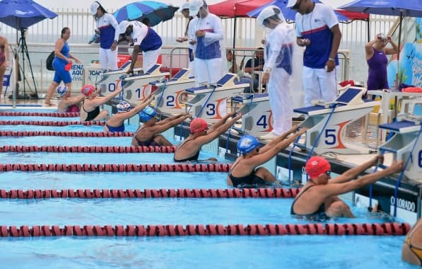 Inscrições para aulas gratuitas de natação e hidroginástica na Arena Aquática iniciam nesta terça