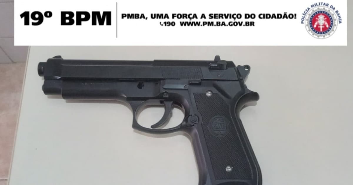 Polícia apreende dois simulacros de armas em escolas de Salvador e do interior do estado 