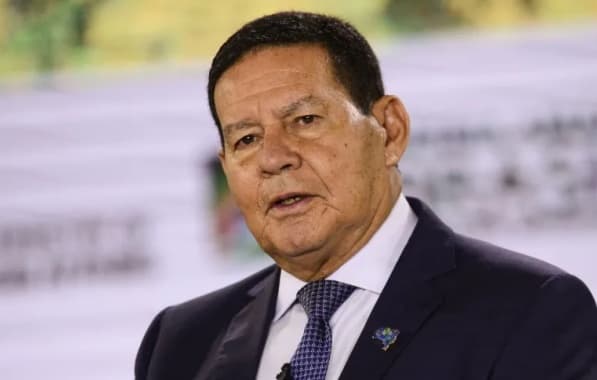 Mourão critica STF por prisões de golpistas e operação contra Bolsonaro