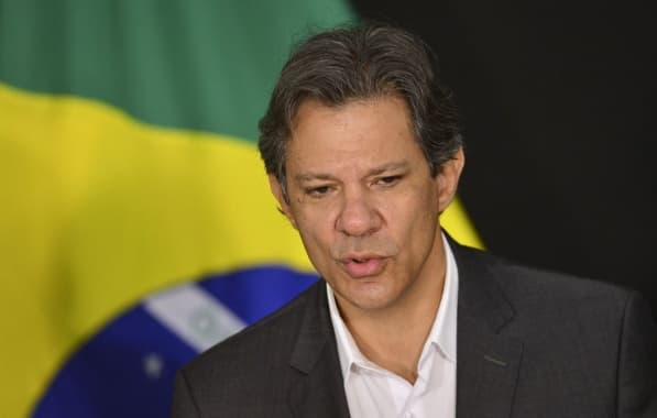 Senadores do PT criam grupo de apoio a Fernando Haddad para amenizar críticas ao ministro