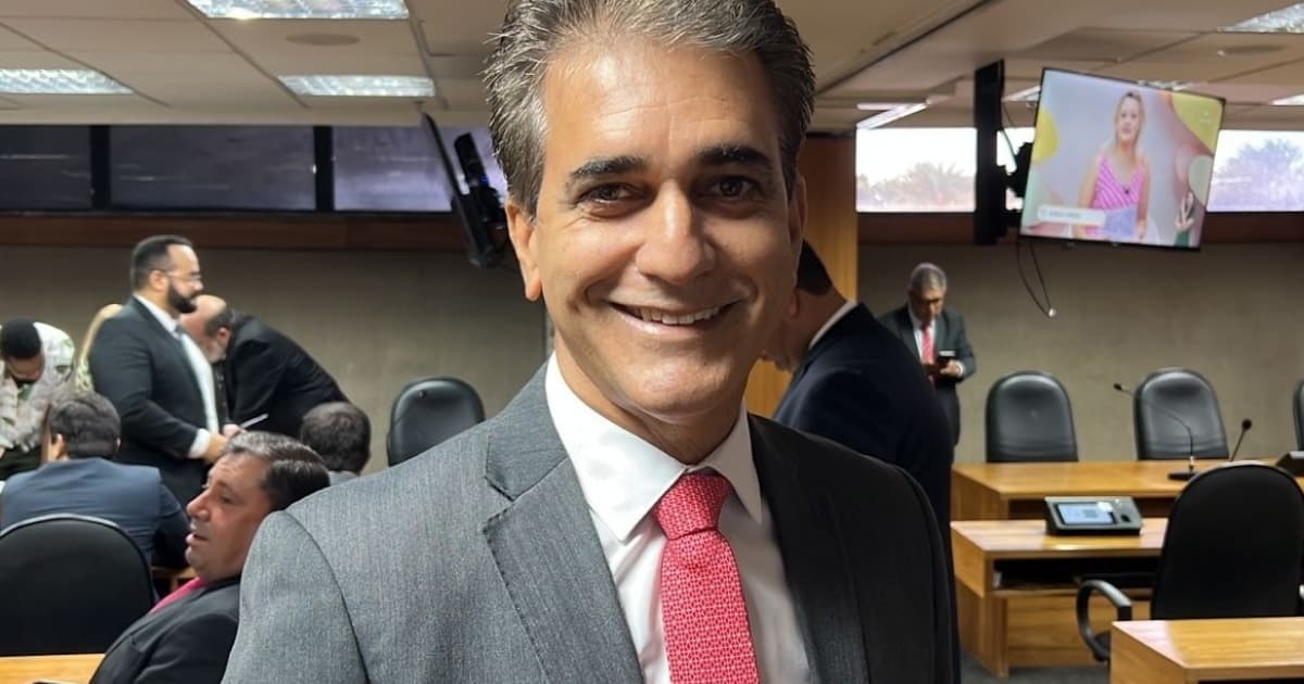 Robinson Almeida apresenta projeto para punir estabelecimentos que pratiquem atos discriminatórios